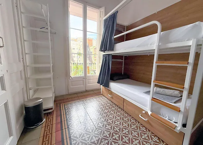 Fabrizzio'S Petit Hostel Barcelona